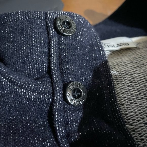Stone Island knit cardigan - Picture 3 of 6